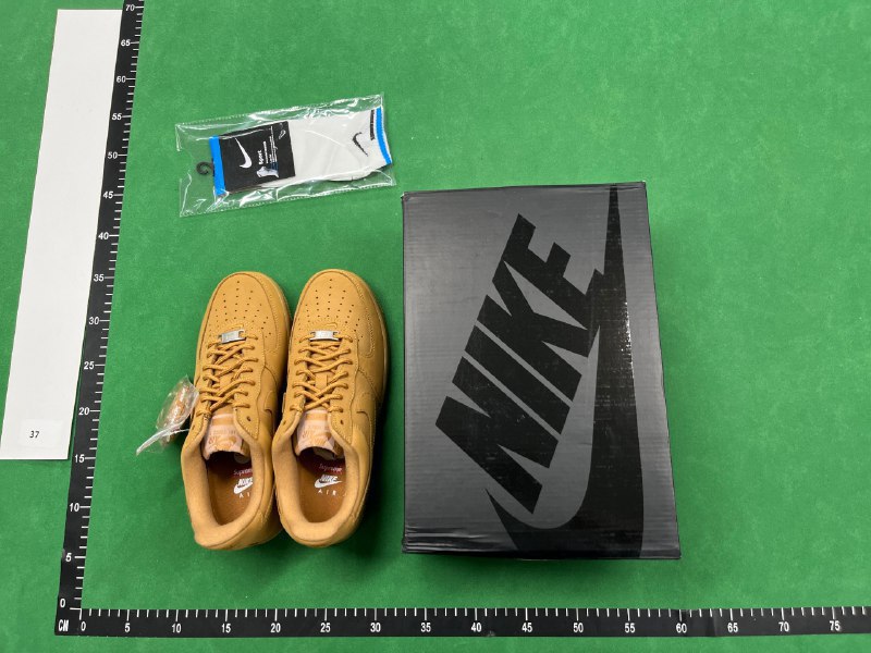 Nike Air Force 1 -1